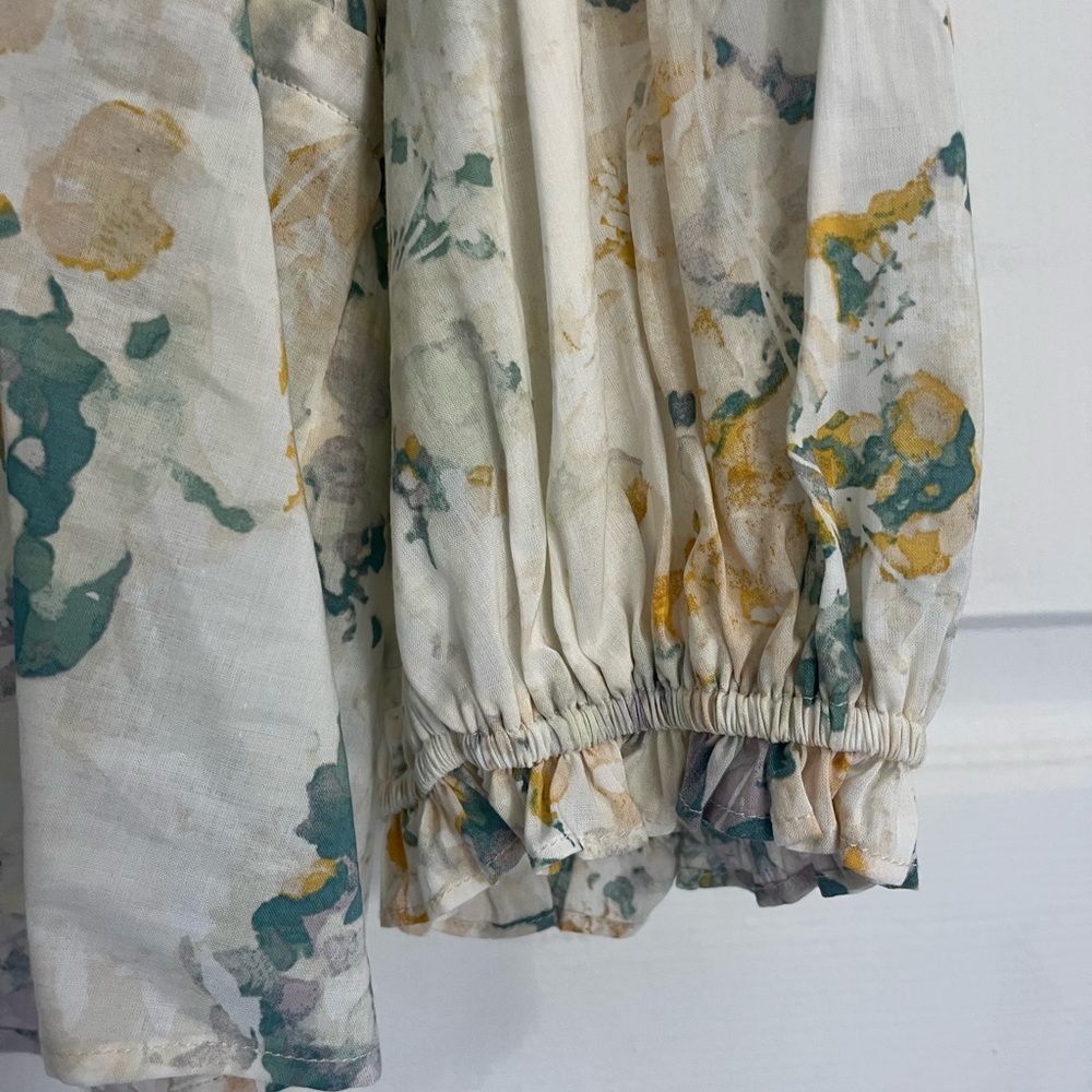 Flowy top - Picture 3 of 3